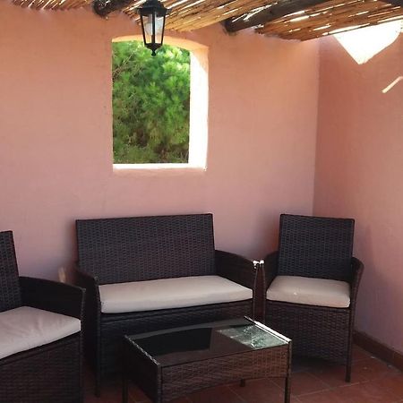 Un Angolo Di Paradiso A Pochi Passi Dal Mare Nel Villaggio Calarossa Isola Rossa Εξωτερικό φωτογραφία