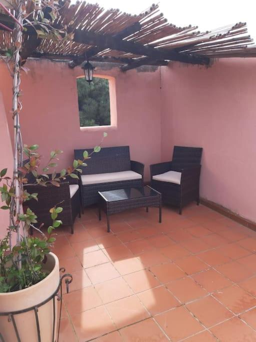 Un Angolo Di Paradiso A Pochi Passi Dal Mare Nel Villaggio Calarossa Isola Rossa Εξωτερικό φωτογραφία